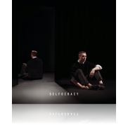 Un CD Loic Nottet Selfocracy