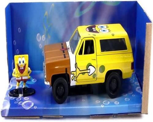 un coche en miniatura Blazer de Jada Toys