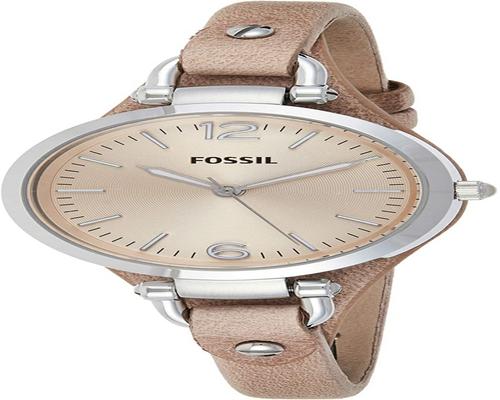 une Montre Fossil Femme
