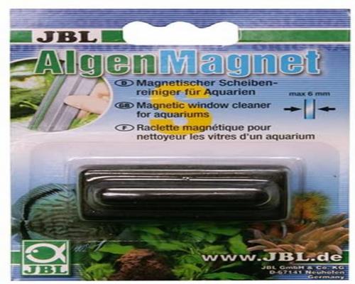 un Kit D'Entretien Jbl Aimant À Algues S