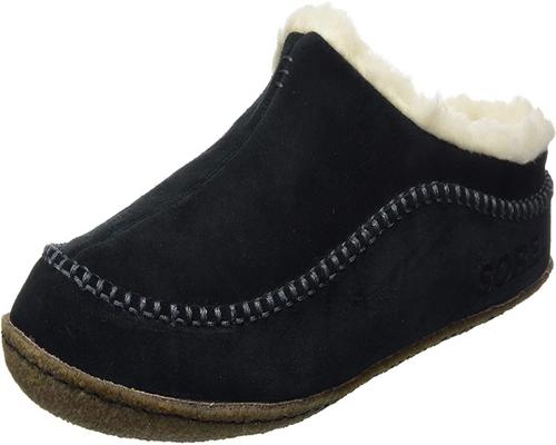 une Paire De Chaussons Sorel