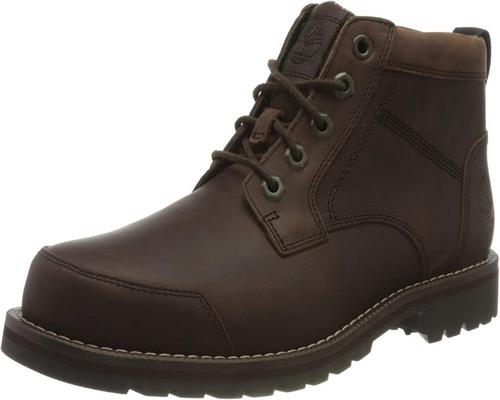 une Paire De Bottes Timberland Larchmont Ii Chukka