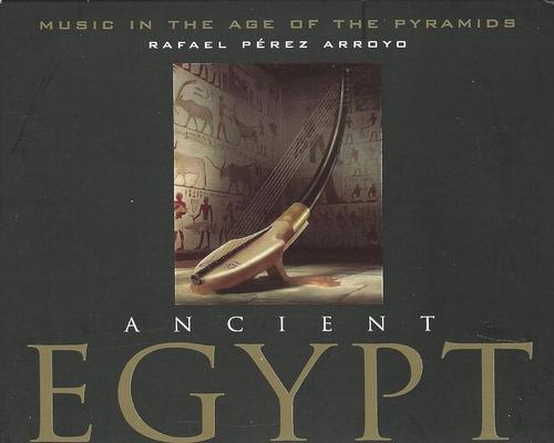 un Cd 'Music In The Age Of The Pyramids'