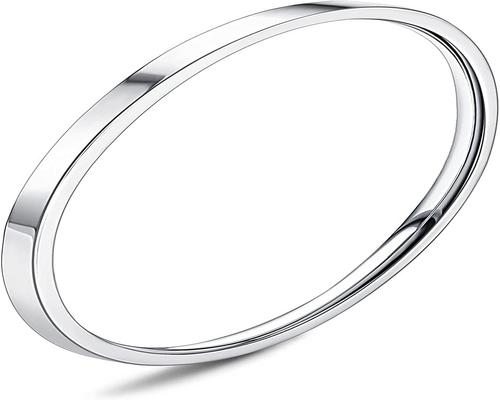 une Bague Diamday Simple Empilable En Titane