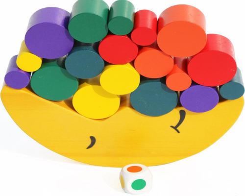 un Jeu En Bois Empilable De Towo