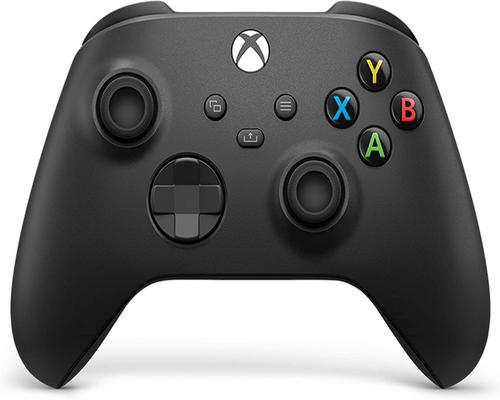 un nuovo controller wireless per Xbox: nero carbone