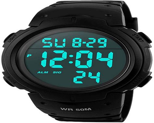 Digital Men&#39;s Sports Watch