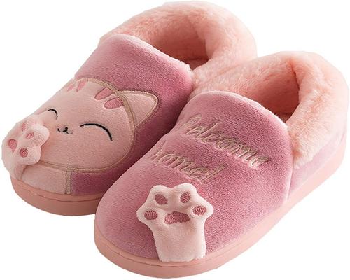 A Pair Of Kvbabby Cat Slippers