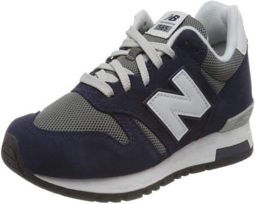 ein Paar New Balance 565 Sneakers