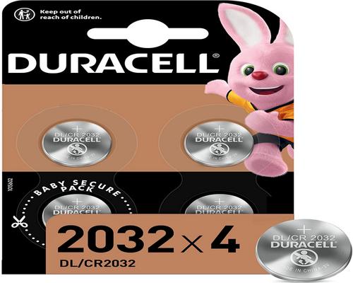 una batteria a bottone al litio Duracell 2032 3V