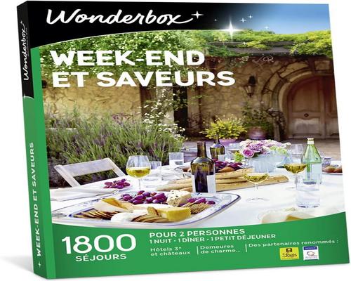 a Wonderbox Weekend And Flavors Gift Box
