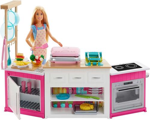 芭比游戏厨师娃娃工作与厨房套件