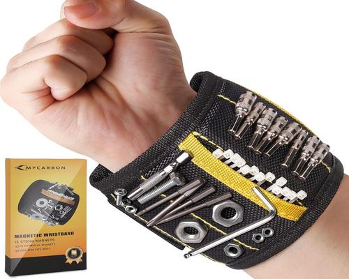 un Bracelet Magnétique Pour Hommes