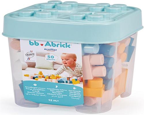 a set of Ecoiffier bricks