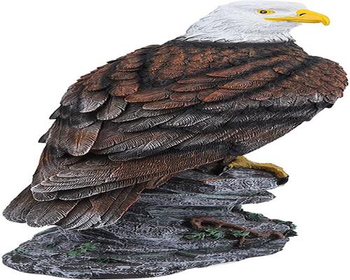 en Lwuey Eagle Statue