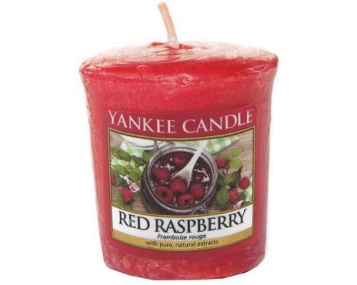 A YANKEE Raspberry Candle