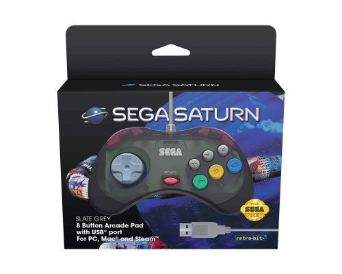 Een bedrade SEGA Saturn-controller